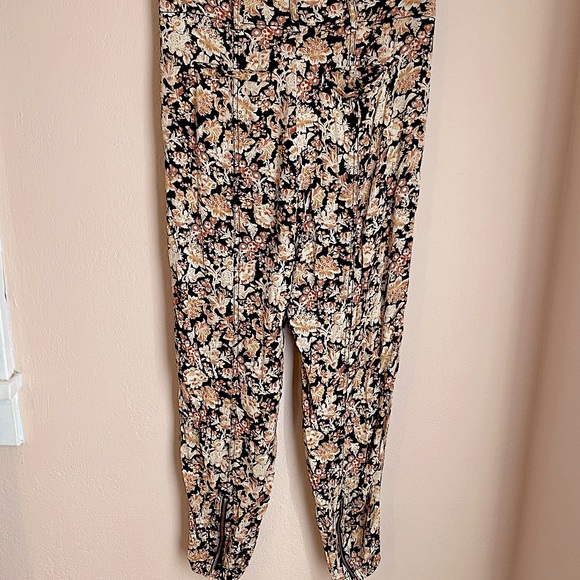 Anthropologie Diandra Pleated Joggers NWOT Size 2 - Picture 14 of 14